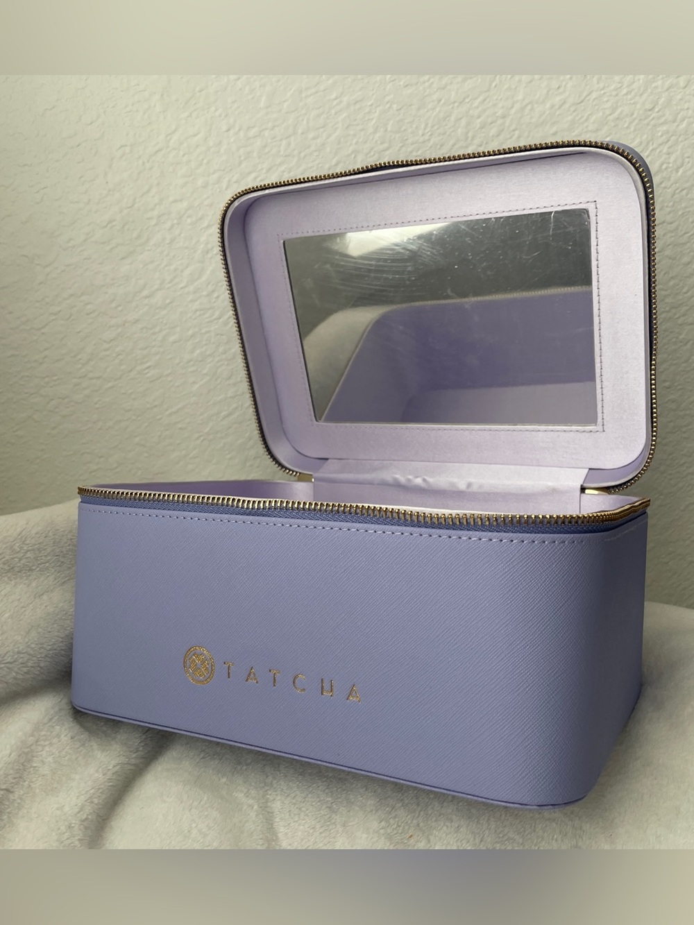 Tatcha Lavender Vanity Case Makeup Organizer Travel Cosmetic Box Mirror Gold Zip - Picture 6 of 14